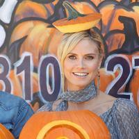 Heidi Klum at Mr Bones Pumpkin Patch in West Hollywood | Picture 100751